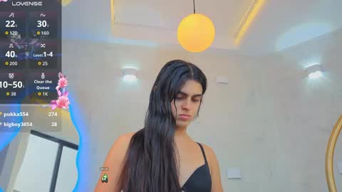 VENUS online show from June 1, 6:20 pm
