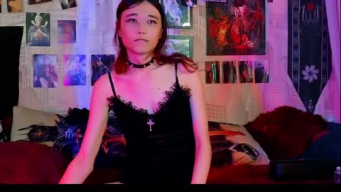 Emiel online show from November 19, 10:54 pm