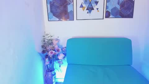 Snapshot of violetta_tss chatting on October 19, 5:49 pm Princess Violet Valerious Follow me IGX violetvalerious online show from October 19, 5:49 pm