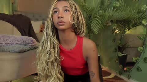Wayuu Goddess  3 online show from January 7, 7:06 pm