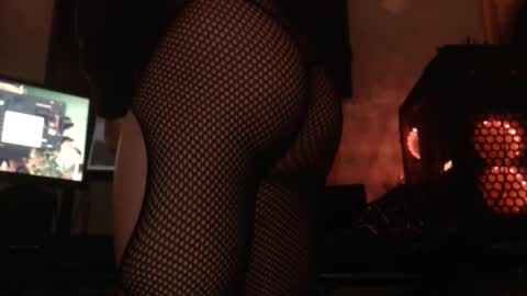 whoknowssss99 online show from November 3, 12:53 am