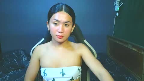 wildhot_francine4uxxx online show from May 1, 3:05 pm