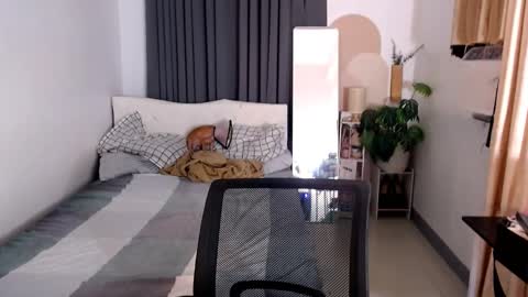 Camilla online show from January 6, 4:38 am