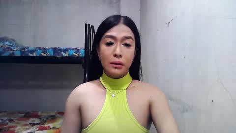 Snapshot of xasianbigcumx chatting on December 13, 12:20 am xasianbigcumx online show from December 13, 12:20 am