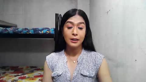 Snapshot of xasianbigcumx chatting on December 16, 5:38 am xasianbigcumx online show from December 16, 5:38 am