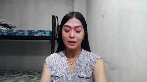 Snapshot of xasianbigcumx chatting on January 24, 2:28 am xasianbigcumx online show from January 24, 2:28 am