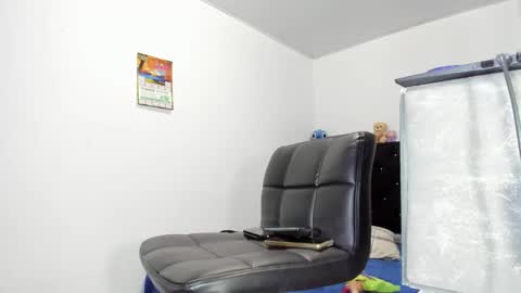 Danny M online show from February 26, 12:15 am