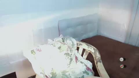 xsabbylicious69 online show from October 31, 1:04 am