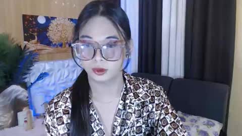 xtreamjiana online show from December 15, 3:24 am