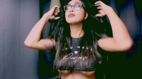 Lara online show from December 2, 9:12 pm