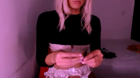 Chiara online show from January 15, 5:17 am