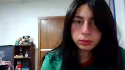 Yasmin Paez online show from June 12, 12:20 am