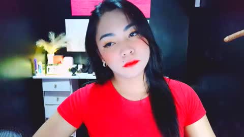 lyla online show from January 11, 2:13 pm