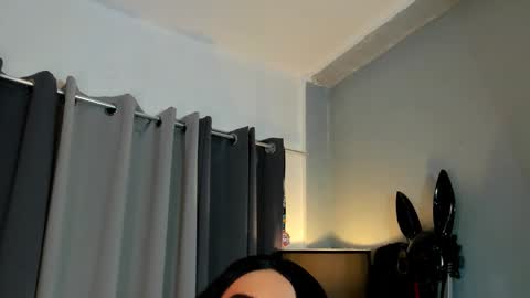  not into STINGY and CHEAP people online show from November 25, 11:40 pm