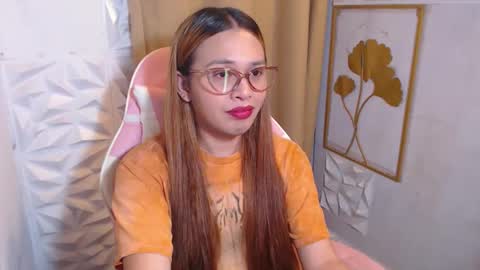 ANASTASIA STEELE online show from November 10, 8:15 am