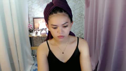 your lovely Dina online show from January 7, 1:42 am