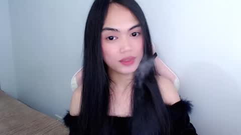DONT FORGET TO FOLLOW MY ROOM online show from December 16, 9:46 am