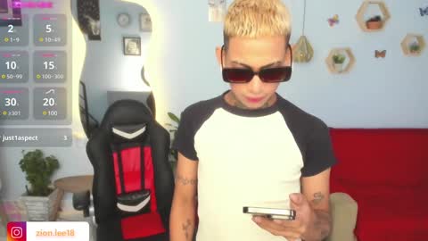 Zion  online show from January 16, 7:31 pm