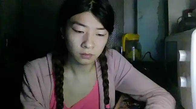 CarlyJoy online show from January 30, 4:13 pm
