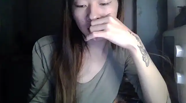 CarlyJoy online show from February 24, 7:30 pm