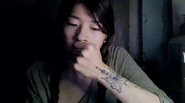 CarlyJoy online show from February 27, 3:48 pm