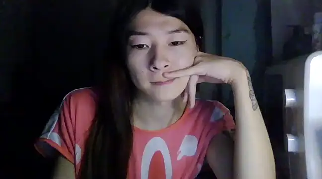 CarlyJoy online show from February 28, 3:15 pm