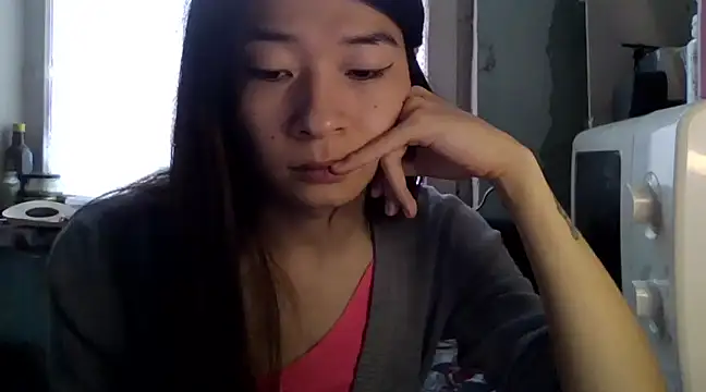 CarlyJoy online show from March 7, 7:55 am