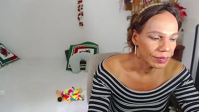 bardotbigcockts online show from November 29, 5:59 pm