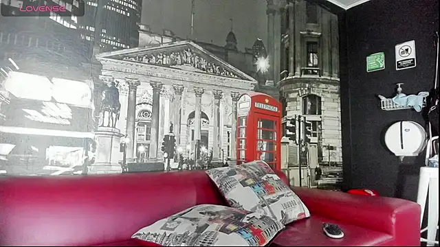 CloeRodriguez online show from February 14, 8:59 pm