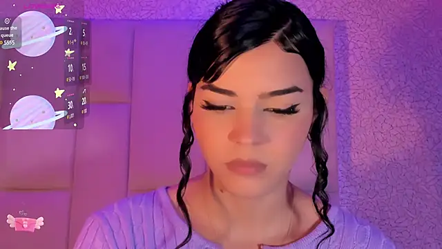 Summer walkerr online show from January 18, 12:16 pm