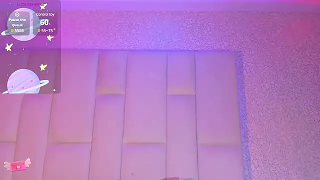 Summer walkerr online show from February 13, 12:43 pm