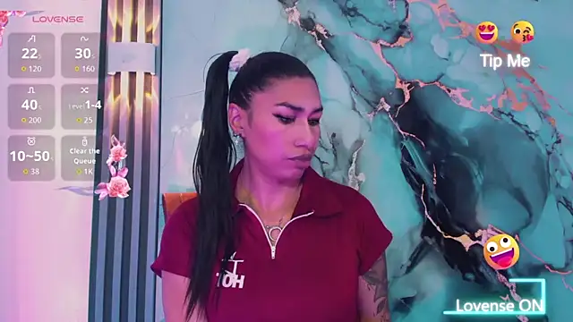 khiara moretti online show from February 9, 11:39 am