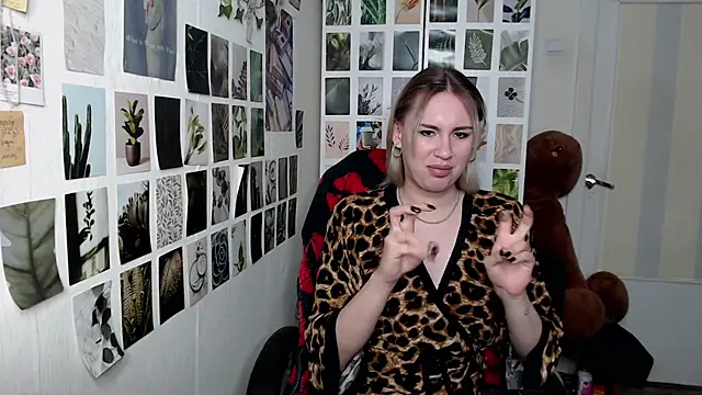 CapriScorpion online show from September 14, 11:47 am