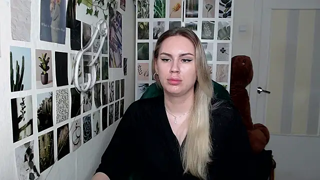 CapriScorpion online show from October 3, 1:33 pm