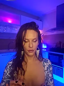 Luna Kitanna online show from December 8, 7:12 pm