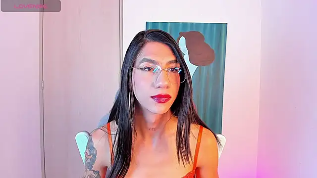 sofiaa grey  online show from February 13, 4:36 pm