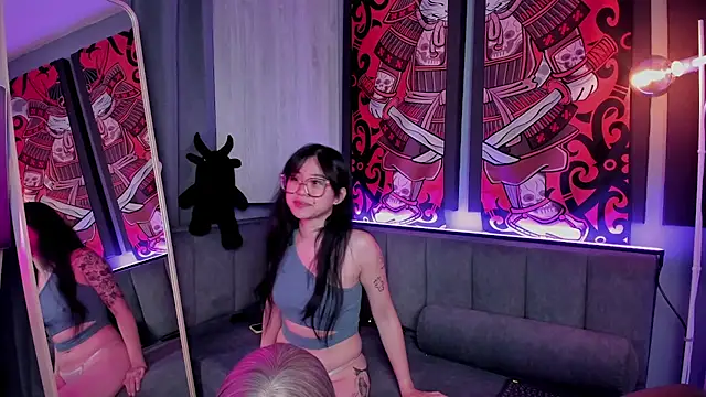 JadeyKhada online show from January 7, 11:41 pm