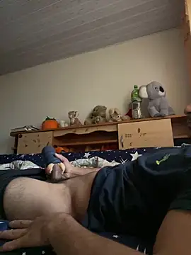 emea4 online show from March 29, 9:21 am