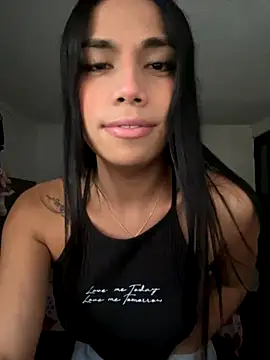 MarilynSmIith online show from October 8, 8:21 pm