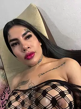 Snapshot of saragill323 chatting on March 11, 6:30 pm saragill323 online show from March 11, 6:30 pm