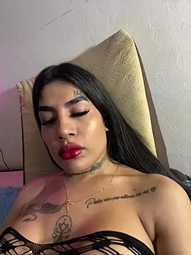 Snapshot of saragill323 chatting on March 22, 6:36 pm saragill323 online show from March 22, 6:36 pm