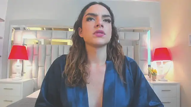 mariiahneedles online show from November 29, 10:34 pm