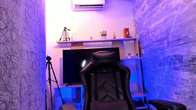 saracaball  online show from February 15, 5:36 am