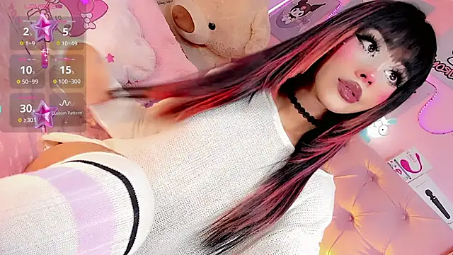 Cute Roxxy online show from November 29, 1:24 pm