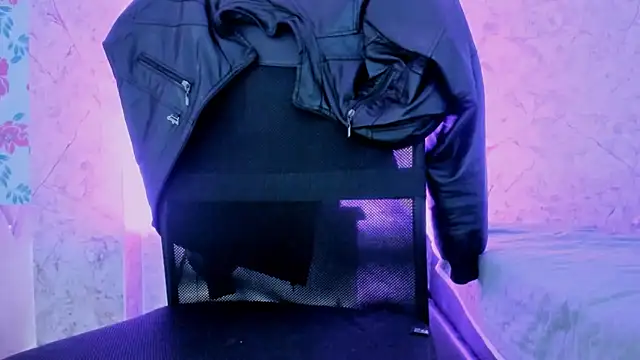 AnddieBaker online show from November 26, 10:12 pm