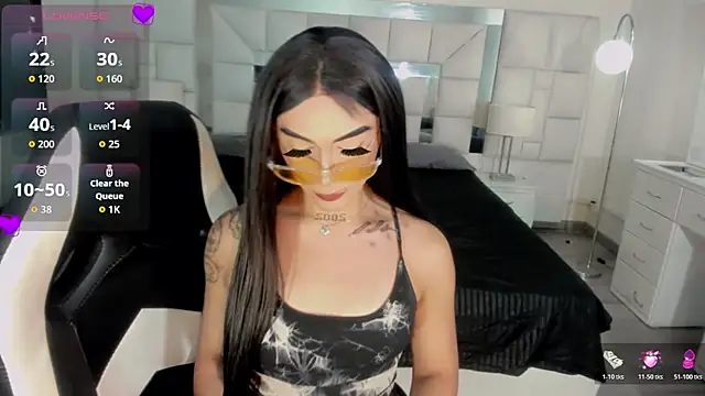 AdharaaMoon online show from November 8, 7:36 pm