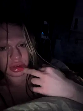 ImCarolinaCutiexxx online show from September 11, 6:38 pm