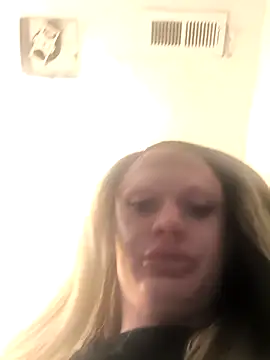 ImCarolinaCutiexxx online show from September 17, 7:19 pm