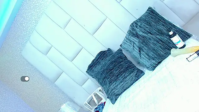 Andreayano online show from September 15, 5:12 am