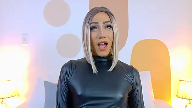 Snapshot of VictoriaRoss1 chatting on October 16, 3:51 am VictoriaRoss1 online show from October 16, 3:51 am